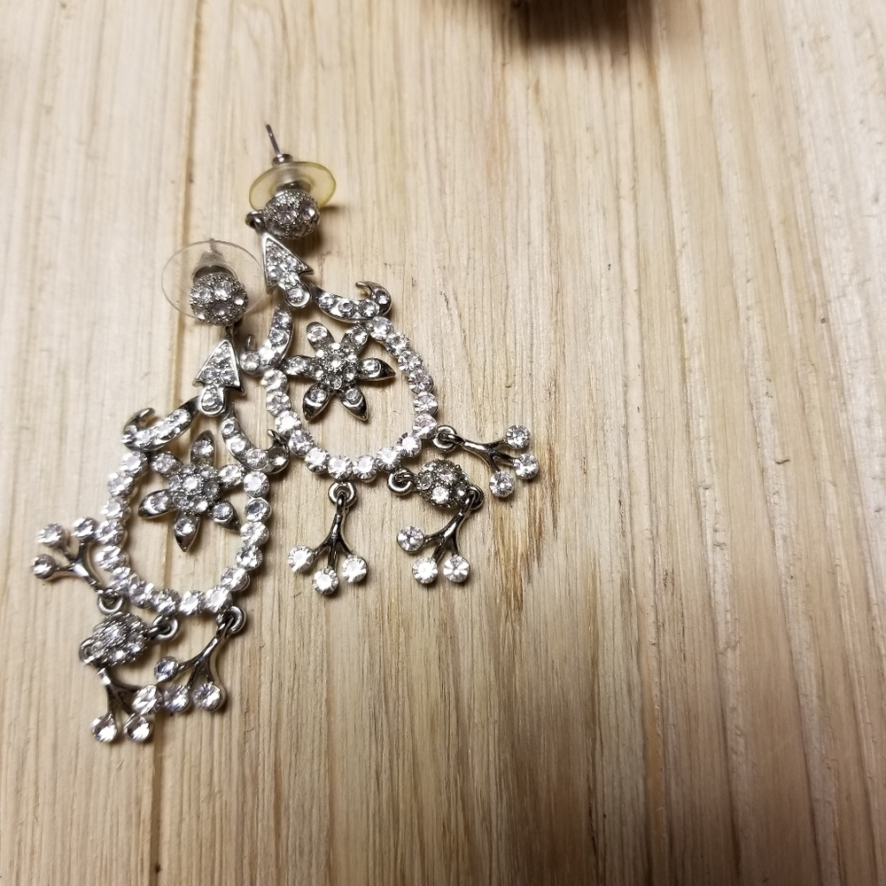 Beautiful Statement Dangle Earrings - image 2